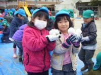 ミッキーの雪だるまができたよ