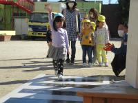 4歳児　横断歩道の渡り方