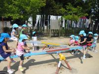 4歳児と5歳児が散歩に行ったよ