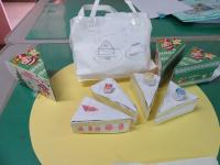 5歳児　給食に出たケーキを真似して作ったよ