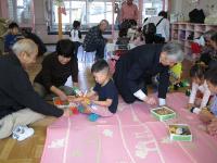 3歳児のお部屋　おじいちゃんと遊んで楽しかった