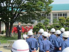 画像　挨拶を述べる加藤市長