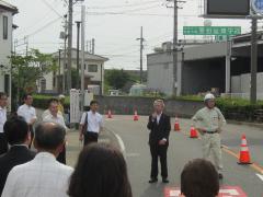 画像　挨拶を述べる加藤市長