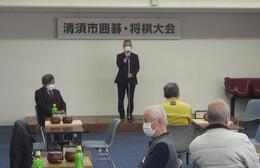 挨拶を述べる永田市長画像