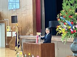 祝辞を述べる永田市長画像