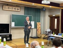 挨拶を述べる永田市長画像