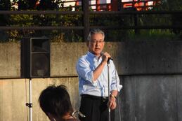 挨拶を述べる永田市長画像