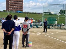 挨拶を述べる永田市長画像