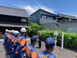 消防団を激励する永田市長画像