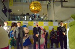 挨拶を述べる永田市長画像