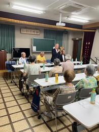 挨拶を述べる永田市長画像