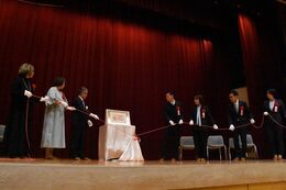 除幕式の様子画像