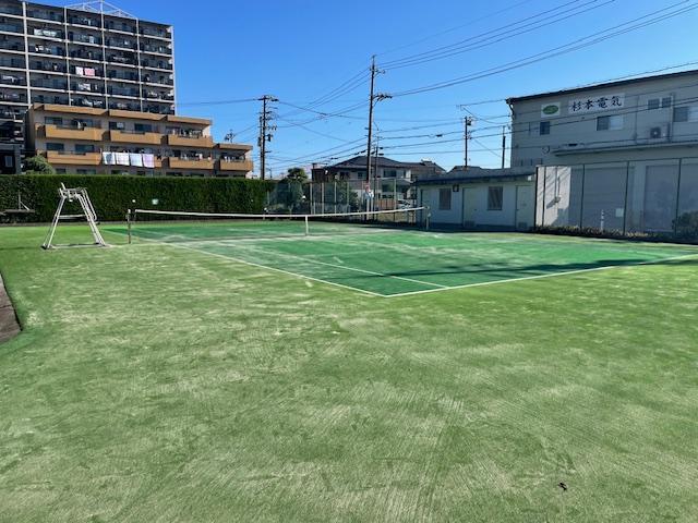 西枇杷島テニスコートの写真