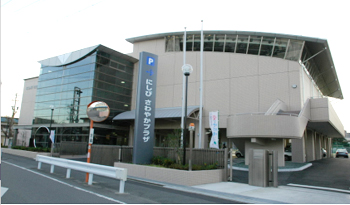 にしびさわやかプラザ(保健センター併設)の写真